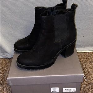 Vagabond Grace Chelsea Boot